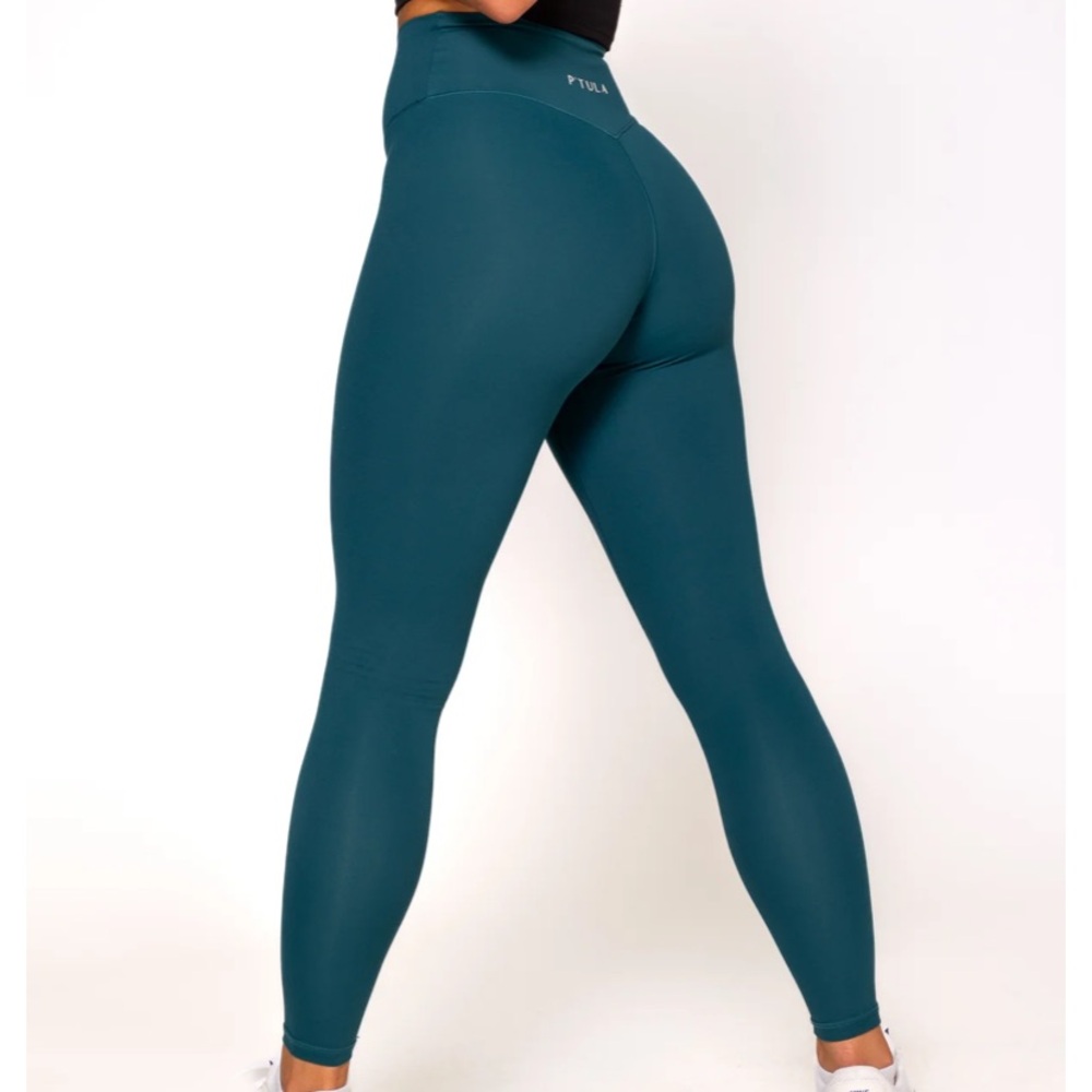 Ptula Cassey 26” leggings .